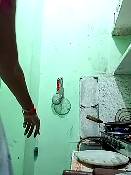 Hotty-Nidhi online show from September 2025 03:55:02 PM