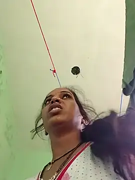 Hotty-Nidhi online show from September 2025 01:52:01 AM