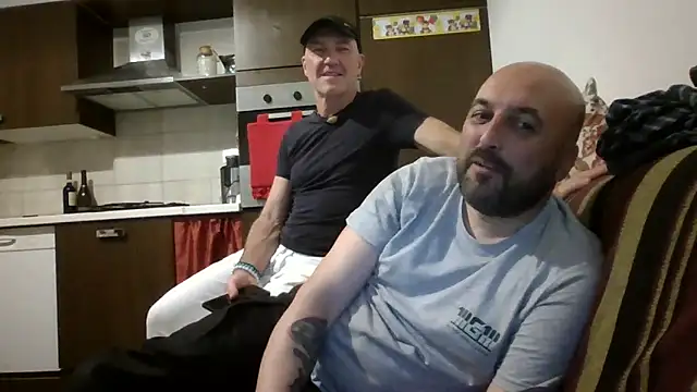 maxxxio12 online show from May 2026 09:01:01 PM