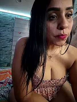 Snapshot of L_ucero chatting on September 2025 09:18:01 PM L ucero online show from September 2025 09:18:01 PM
