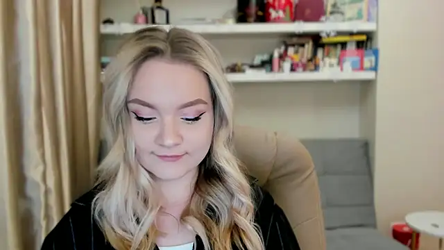 Kara Smith  online show from March 2026 11:01:01 PM