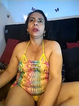 Snapshot of AlexaNovoa_ chatting on November 2025 01:37:01 AM AlexaNovoa online show from November 2025 01:37:01 AM