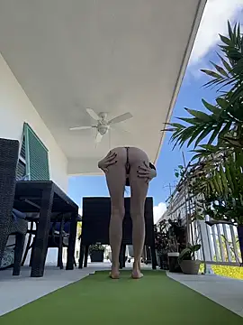 SusieandLacey online show from March 2026 05:52:02 PM