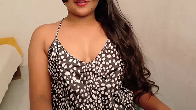 Snapshot of Cludi-New chatting on June 2026 02:43:01 PM Cludi-New online show from June 2026 02:43:01 PM