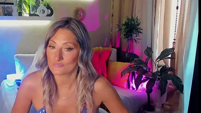 SarahAlluring online show from July 2026 08:21:01 AM