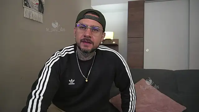 Snapshot of Te_para_2 chatting on November 2025 04:52:01 PM Te para 2 online show from November 2025 04:52:01 PM