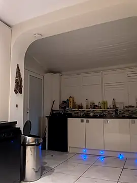 Nick-Ox online show from March 2025 11:02:01 PM