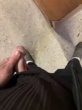 billybib83 online show from March 2026 05:18:02 PM