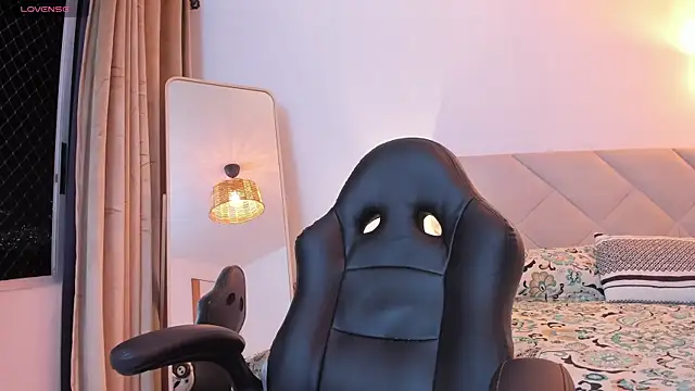 Chris Alzate online show from September 2025 12:24:02 AM