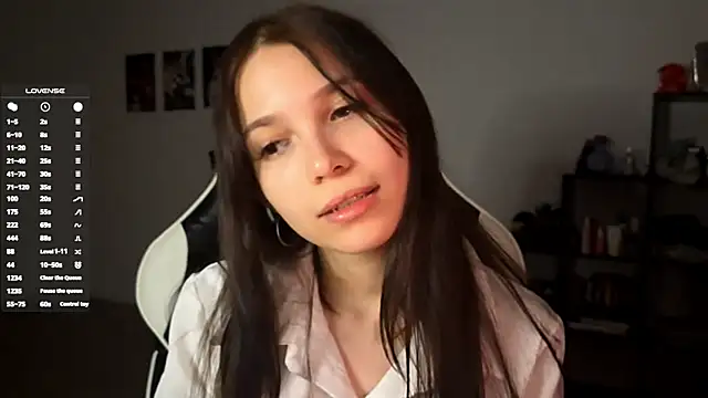 Snapshot of MayAgard chatting on November 2025 07:15:01 PM MayAgard online show from November 2025 07:15:01 PM