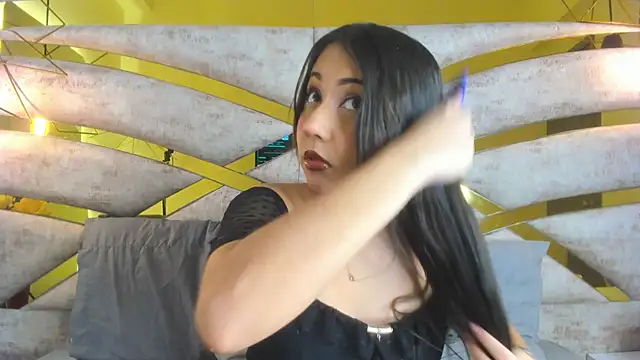 Sofiia Rossee  online show from October 2025 08:10:01 PM