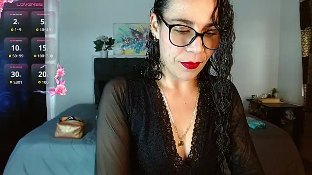 mia velvet1 online show from September 2025 03:06:01 PM