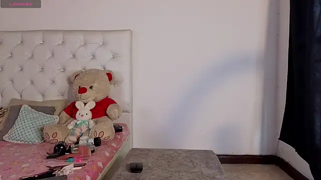 Snapshot of megan_stathann chatting on April 2026 07:58:02 PM megan stathann online show from April 2026 07:58:02 PM