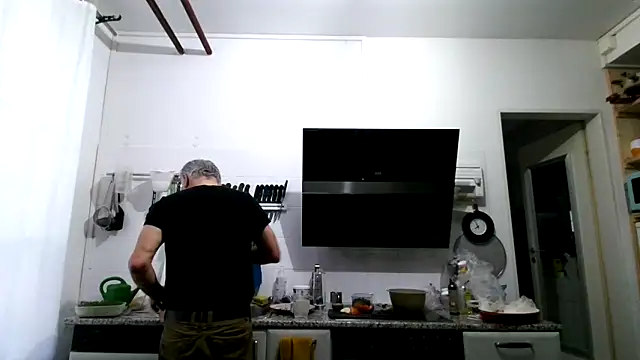 Berg Boy online show from February 2026 06:55:02 AM