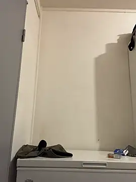 Hugo34bg online show from February 2026 04:45:02 PM