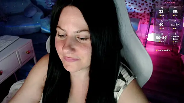 Snapshot of BellaStar84 chatting on July 2026 08:42:02 AM BellaStar84 online show from July 2026 08:42:02 AM