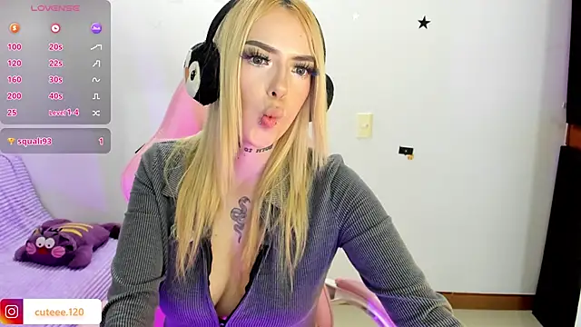 Emma cute11 online show from April 2026 09:34:02 PM