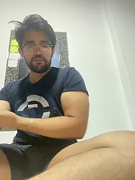 SrM0rgan online show from March 2025 04:38:02 AM