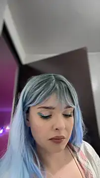 Snapshot of LoganPeny chatting on November 2025 09:54:02 AM LoganPeny online show from November 2025 09:54:02 AM