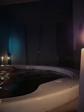 LoganPeny online show from December 2025 07:09:01 PM