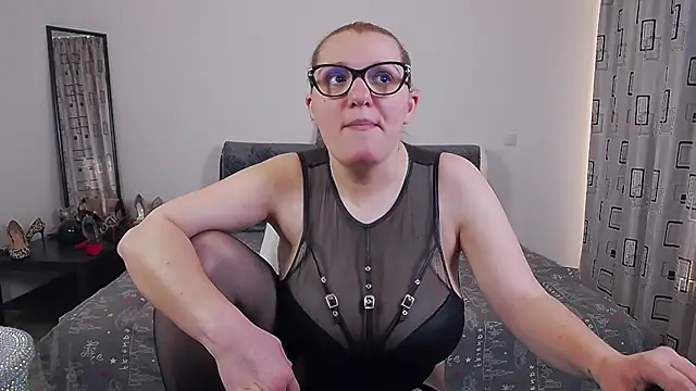 SharronAlexa online show from April 2026 02:25:02 PM