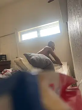 Snapshot of Foxdaguy chatting on November 2025 05:02:01 PM Foxdaguy online show from November 2025 05:02:01 PM