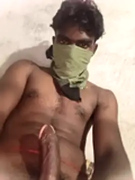 PolarFriend0 online show from April 2026 06:25:02 AM