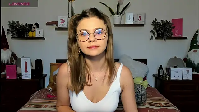 Snapshot of HaleyReedme chatting on January 2026 07:45:01 AM HaleyReedme online show from January 2026 07:45:01 AM