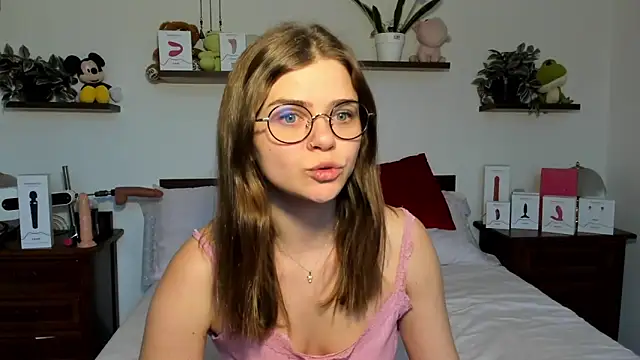 Snapshot of HaleyReedme chatting on February 2026 07:40:01 AM HaleyReedme online show from February 2026 07:40:01 AM