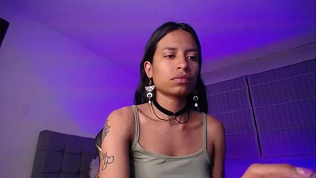 Snapshot of Violet_King chatting on September 2025 02:49:01 AM Violet King online show from September 2025 02:49:01 AM