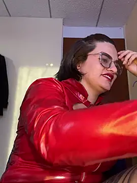 Snapshot of Mistress_Niky_ chatting on June 2026 10:19:02 PM Mistress Niky online show from June 2026 10:19:02 PM