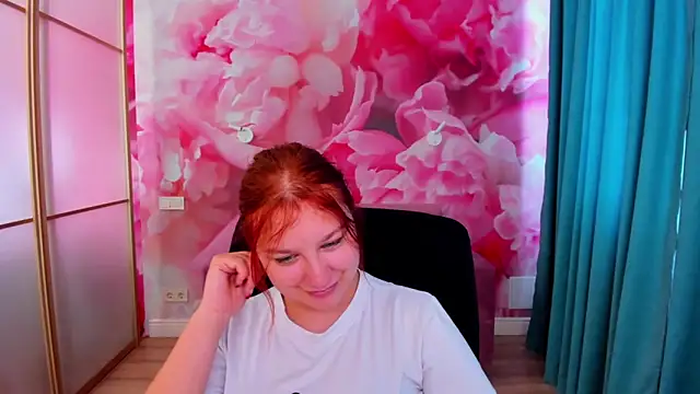 AngelinaLow online show from June 2026 11:34:02 AM