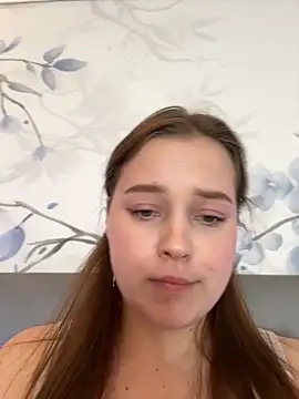 Snapshot of Cute_kitty- chatting on September 2025 10:01:02 PM Cute kitty- online show from September 2025 10:01:02 PM