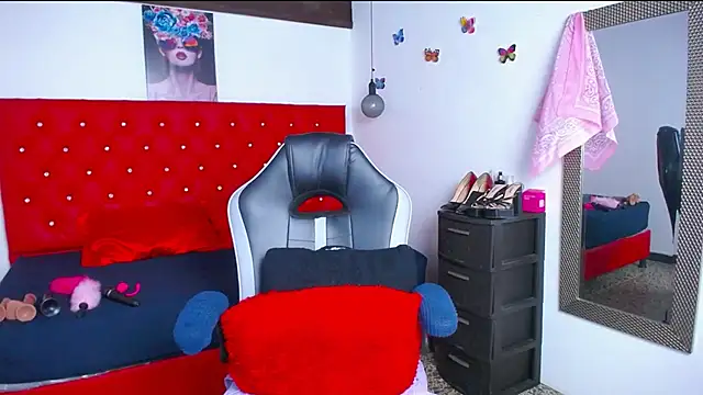 kriss sweetboobs10 online show from October 2025 12:52:02 PM