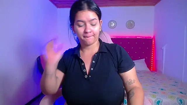 kriss sweetboobs10 online show from December 2025 12:10:01 PM