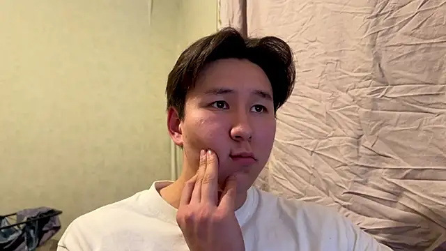 aliktasty online show from December 2025 04:05:01 PM