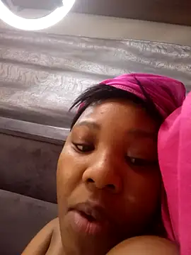 Hotytoty26 online show from November 2025 07:01:02 PM