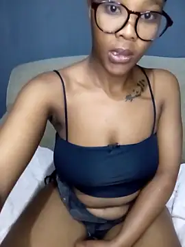 Hotytoty26 online show from May 2026 04:12:02 PM