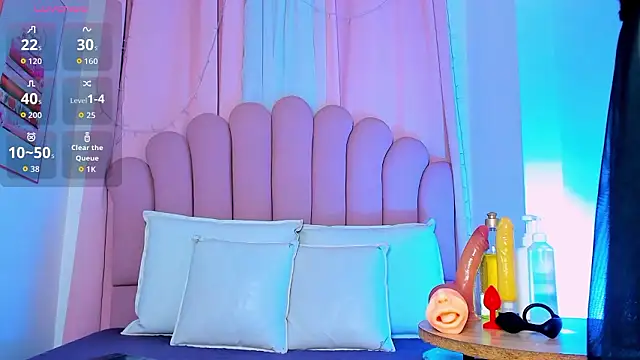 NicoleMadrird online show from January 2026 07:45:01 PM