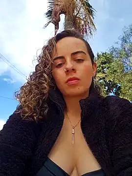 Sairy  online show from October 2025 09:04:02 PM