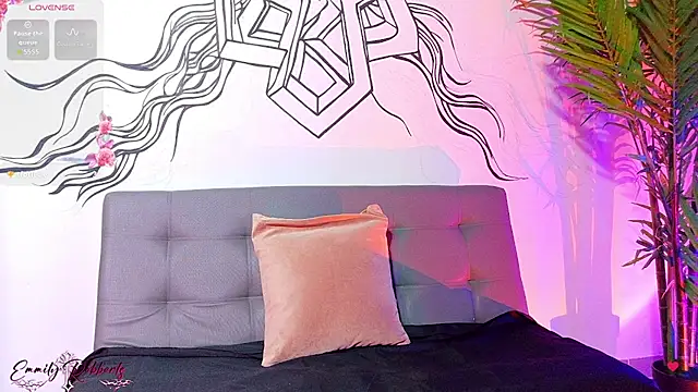 Emmi Roberts online show from February 2026 12:16:02 AM