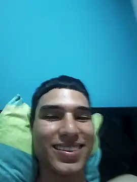 Snapshot of Saul_yei chatting on March 2025 08:58:02 AM Saul yei online show from March 2025 08:58:02 AM
