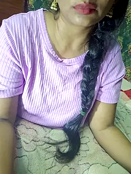 Snapshot of Shalini_telugu09 chatting on October 2025 06:48:01 PM Shalini telugu09 online show from October 2025 06:48:01 PM