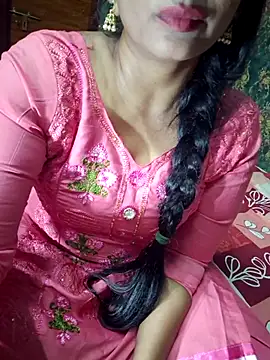 Snapshot of Shalini_telugu09 chatting on October 2025 01:07:02 PM Shalini telugu09 online show from October 2025 01:07:02 PM