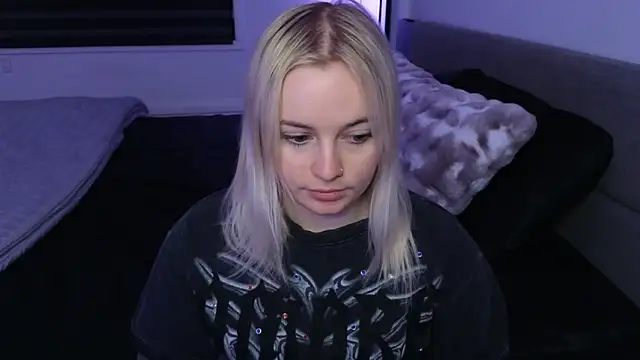 margot robbie7 online show from March 2026 01:11:02 AM