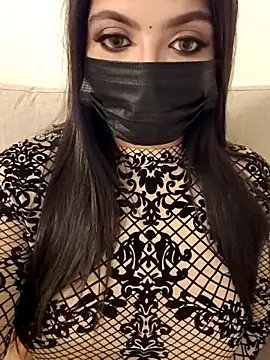 Tamil hot whiskey girl online show from October 2025 04:36:02 PM