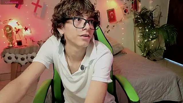 Matty Sparkk online show from July 2026 01:29:02 PM