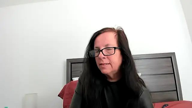 peachgoddess online show from November 2025 02:40:02 PM