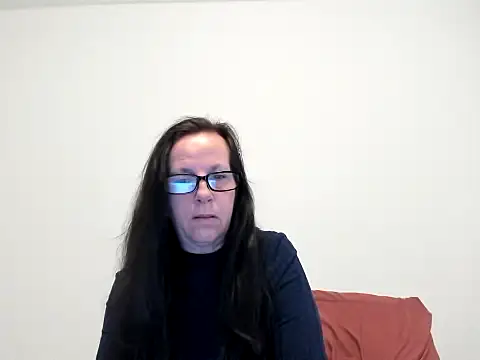 peachgoddess online show from February 2026 01:11:01 PM