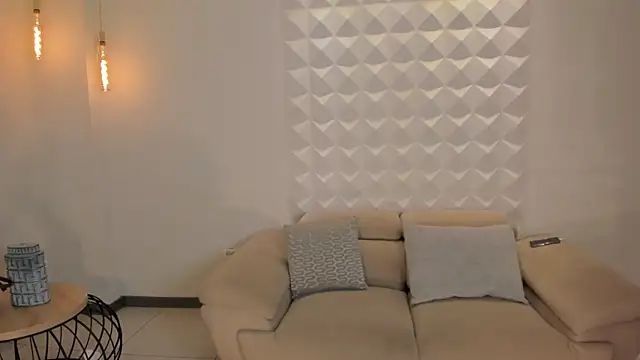 AmaliaCrus online show from October 2025 11:35:02 PM